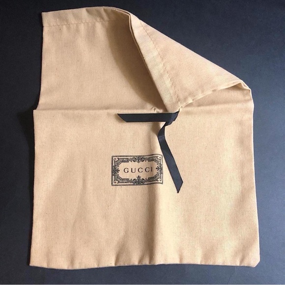 GUCCI Women’s GG Gucci Tennis 1977 Sneakers - Picture 4 of 4